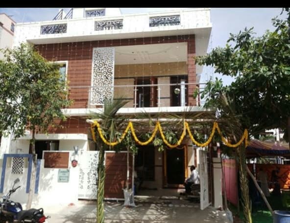 MR & MRS ANAND ,BANGALORE.jpg