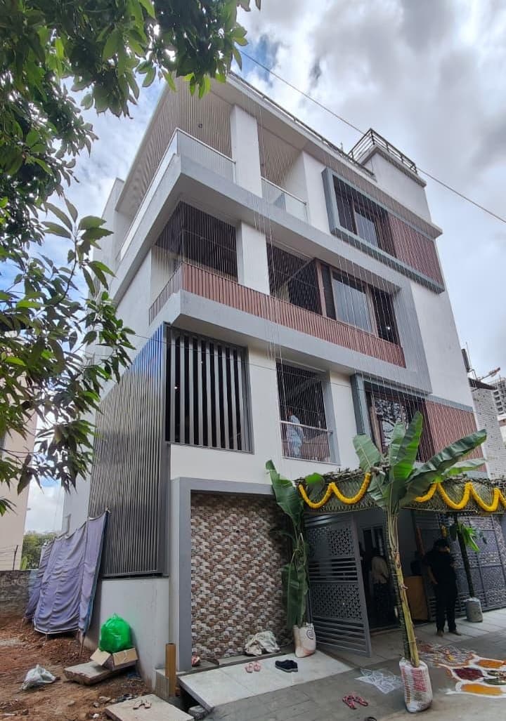 MR. VINOBHA’S RESIDENCE AT  TALAGHATTAPURAI, BANGALORE(COMPLETED)1.jpg